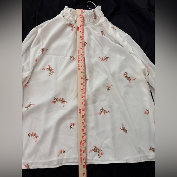 CeCe Cream LS Floral Blouse w Ruffles & High Neck Women’s XL NWT Feminine - Picture 3 of 5